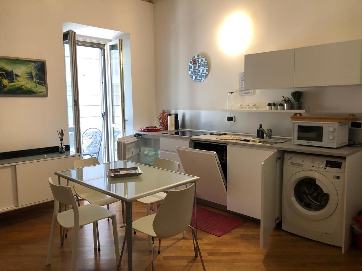 Emma Home Adiacente Alla Piazza Ducale Виджевано Екстериор снимка